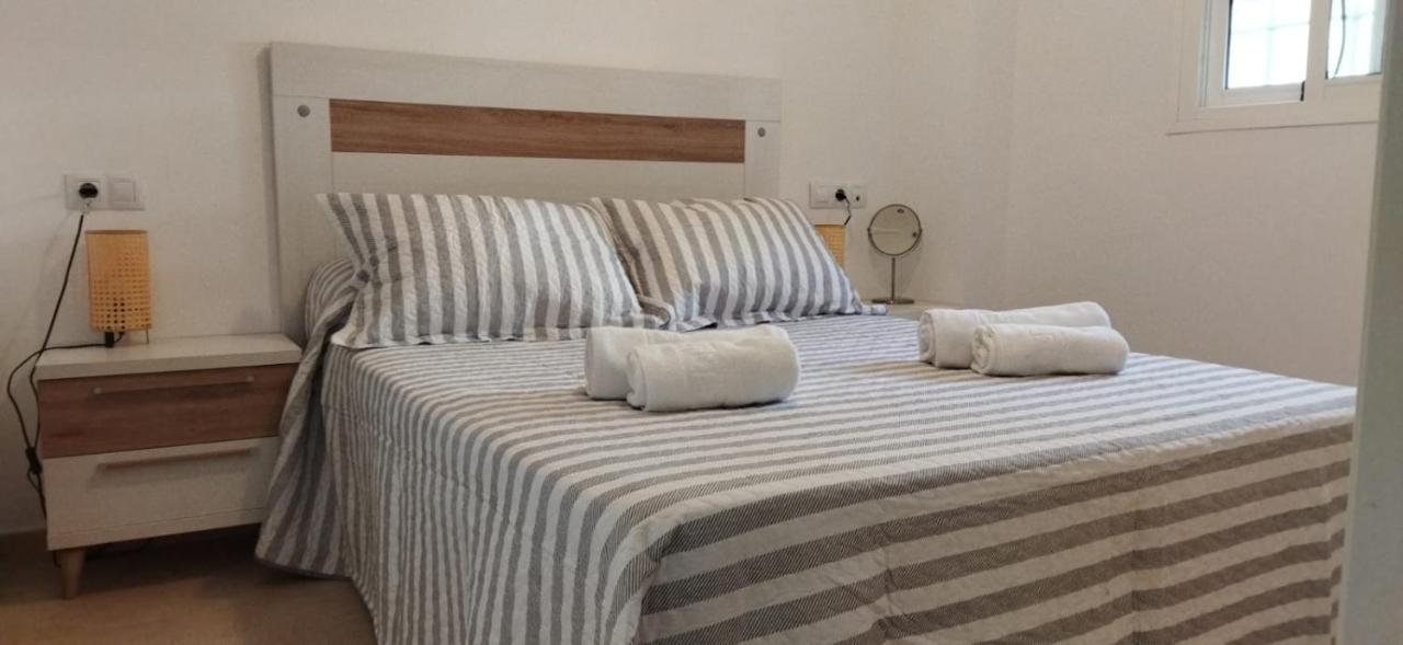 Apartamentos Costa De La Luz Playa Rota Exteriér fotografie